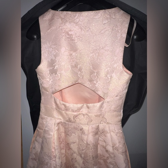 Elegant embroidered Confirmation Party Dress - Picture 7 of 8